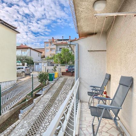 Apartman Andi Appartamento Pola Esterno foto
