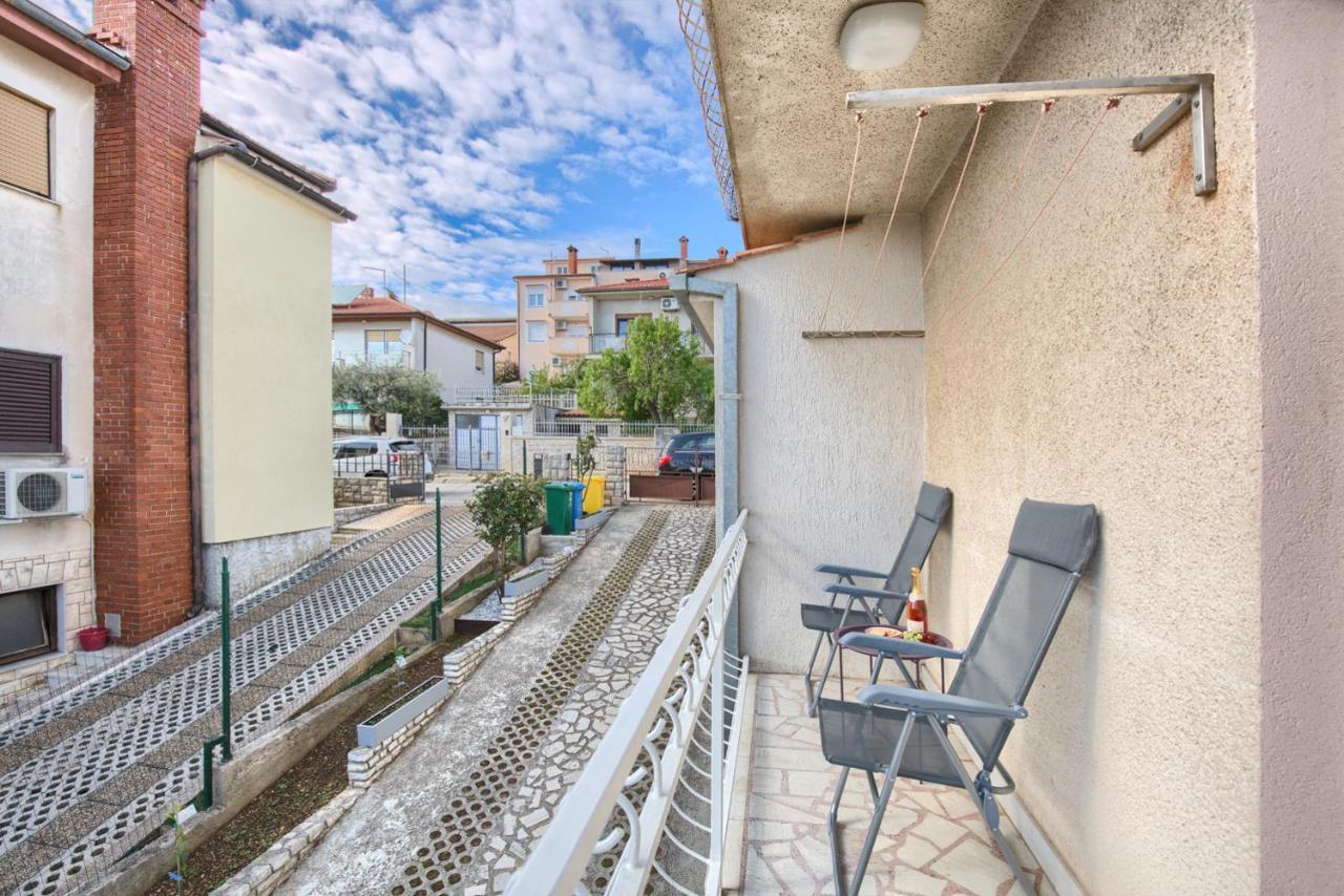 Apartman Andi Appartamento Pola Esterno foto