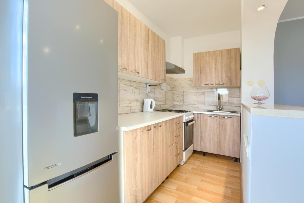 Apartman Andi Appartamento Pola Esterno foto
